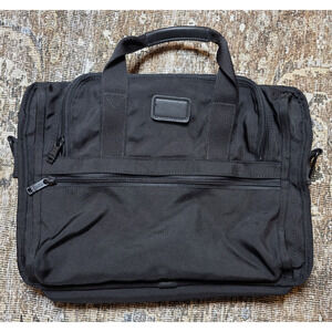 TUMI Ballistic Nylon Black Laptop Briefcase Messenger Bag Expandable Strap
